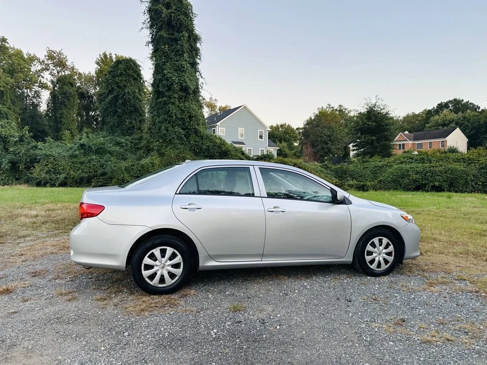 2010 Toyota Corolla 10th Gen - Image 7 of 21