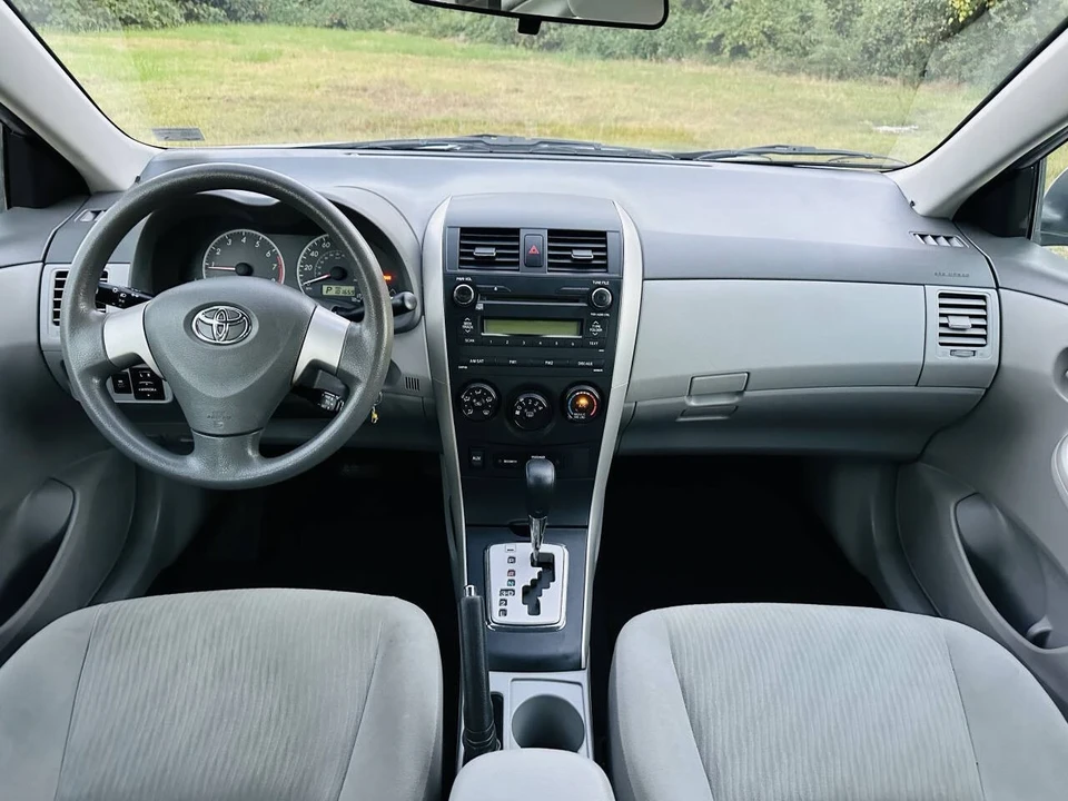 2010 Toyota Corolla 10th Gen - Image 20 of 21