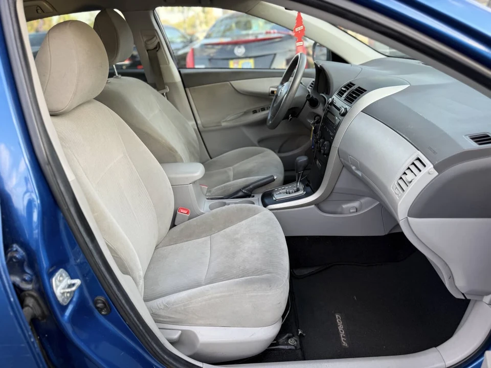 2010 Toyota Corolla 10th Gen - Image 19 of 21