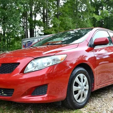 2010 Toyota Corolla LE 4dr Sedan 4A