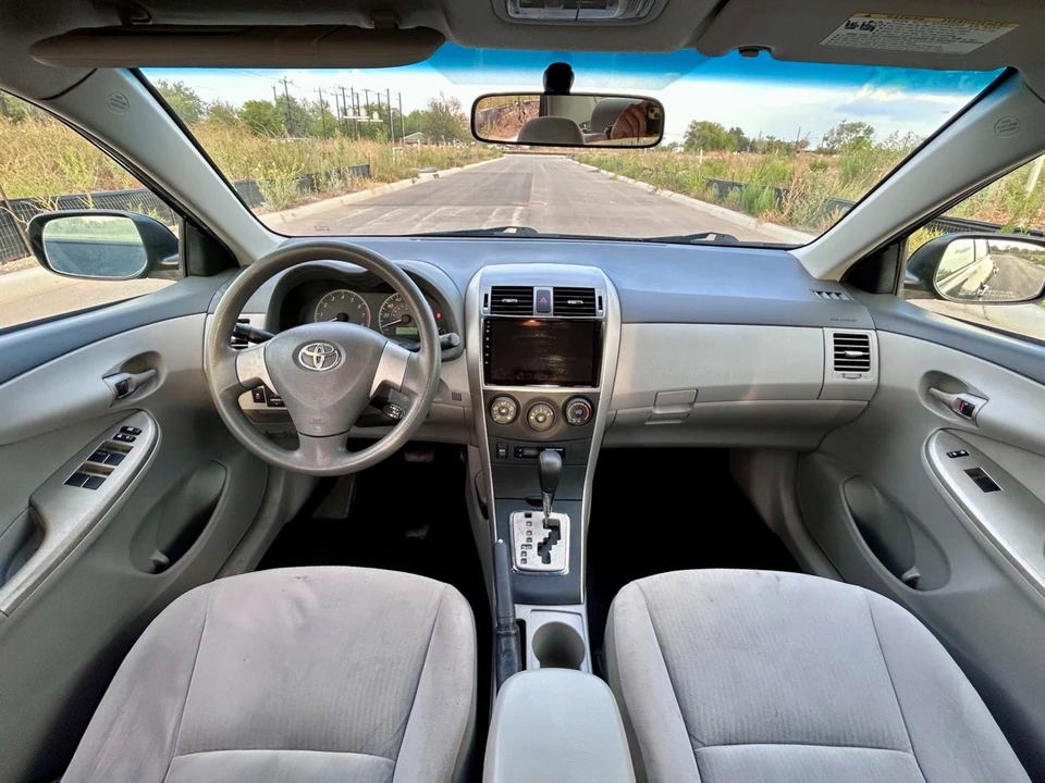 2010 Toyota Corolla 10th Gen - Image 6 of 12