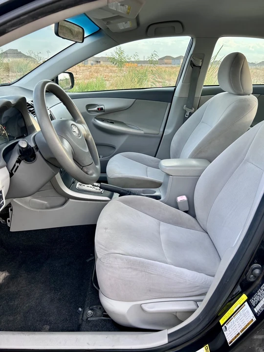 2010 Toyota Corolla 10th Gen - Image 7 of 12