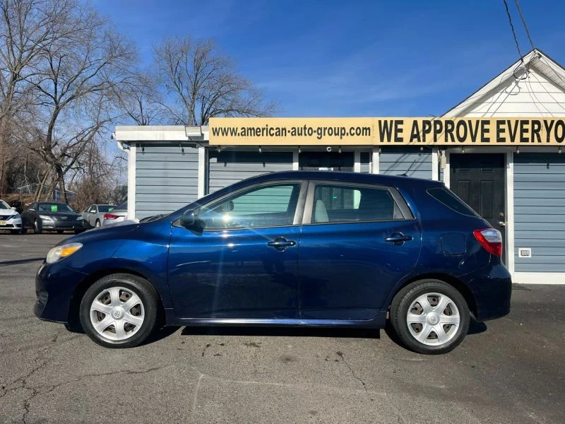 2010 Toyota Matrix 2nd Gen - Image 3 of 12