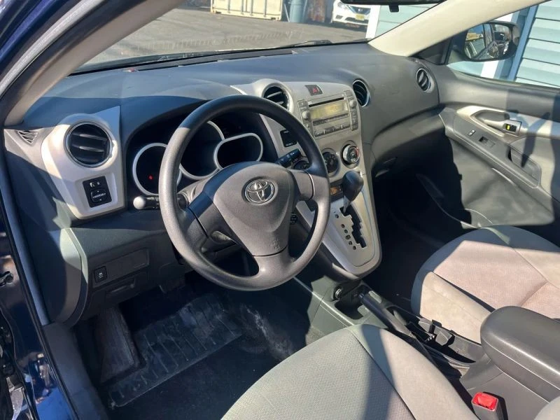 2010 Toyota Matrix 2nd Gen - Image 8 of 12