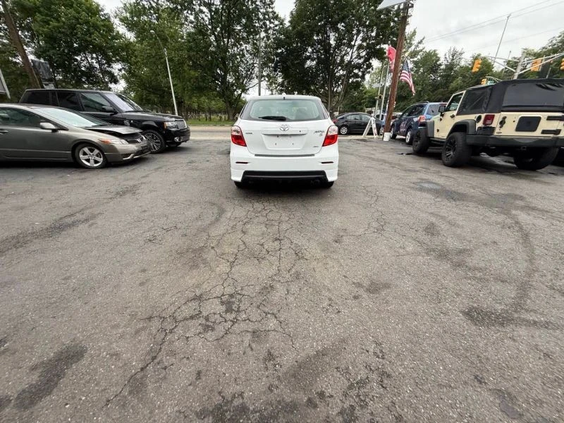 2010 Toyota Matrix 2nd Gen - Image 7 of 12