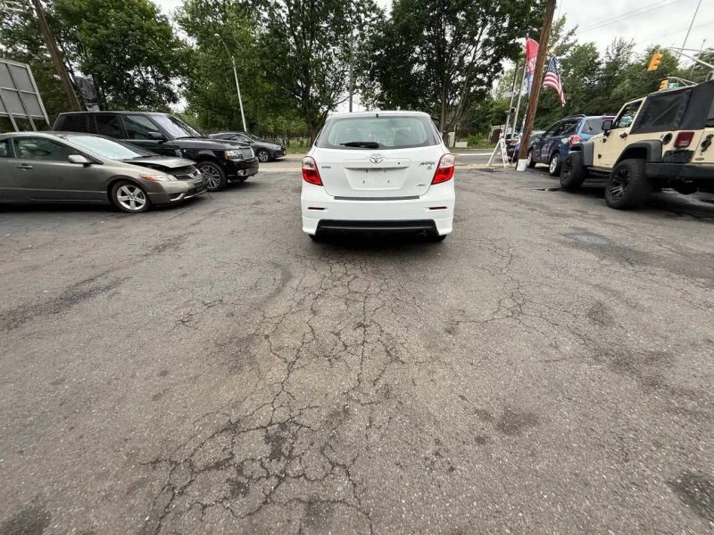 2010 Toyota Matrix 2nd Gen - Image 11 of 12