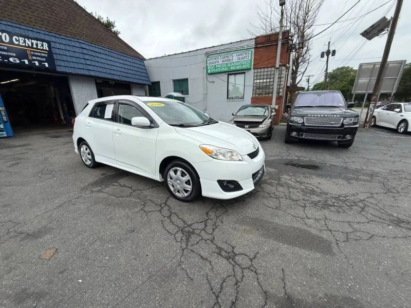 2010 Toyota Matrix 2nd Gen - Image 3 of 12