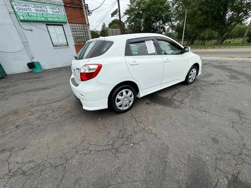 2010 Toyota Matrix 2nd Gen - Image 8 of 12