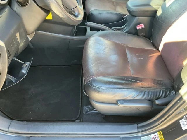 2010 Toyota Matrix 2nd Gen - Image 5 of 21