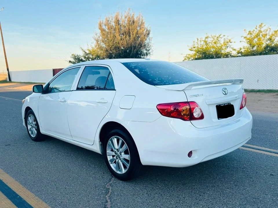 2010 Toyota Corolla 10th Gen - Image 4 of 17
