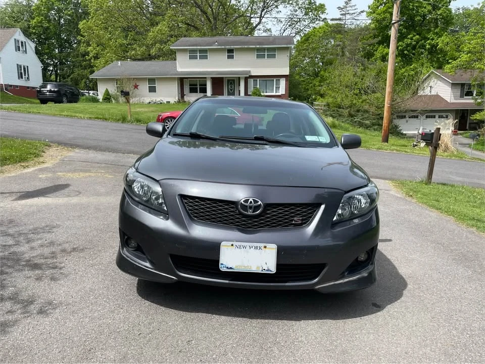 2010 Toyota Corolla 10th Gen - Image 2 of 10