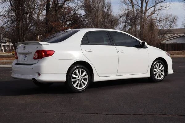 2010 Toyota Corolla 10th Gen - Image 5 of 21