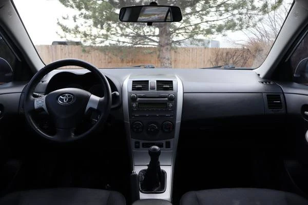 2010 Toyota Corolla 10th Gen - Image 16 of 21