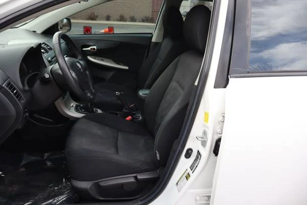 2010 Toyota Corolla 10th Gen - Image 19 of 21