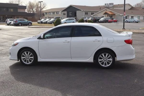 2010 Toyota Corolla 10th Gen - Image 9 of 21