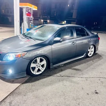 2010 Toyota Corolla XRS Sedan 4D