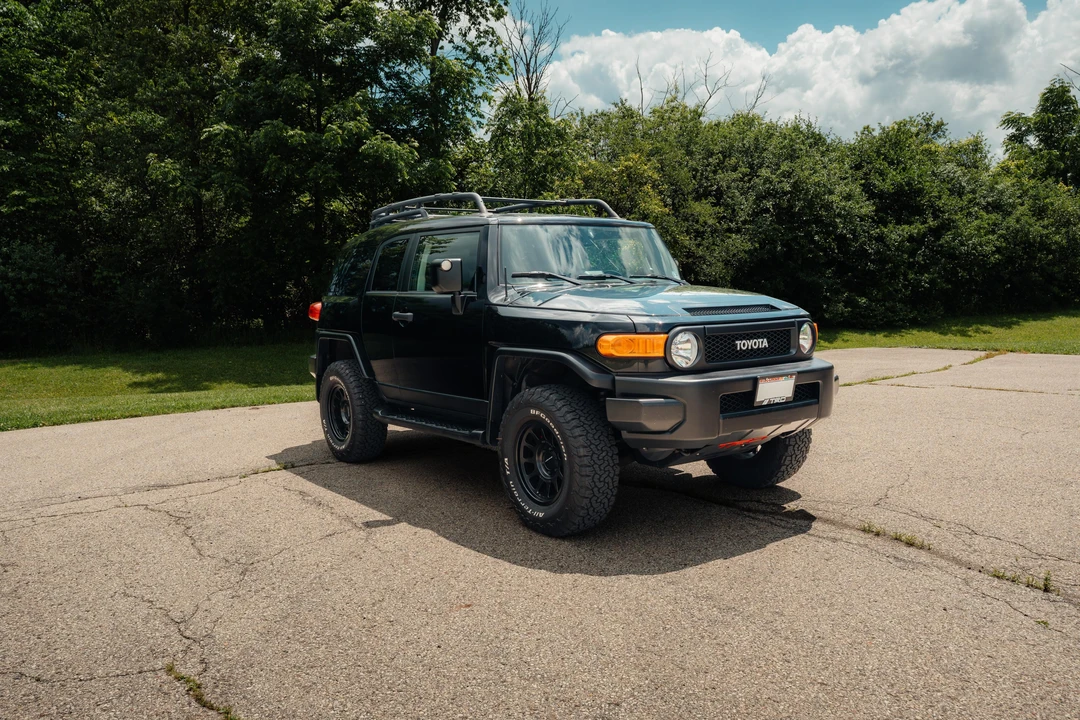 2010 Toyota FJ Cruiser - Image 15 of 31