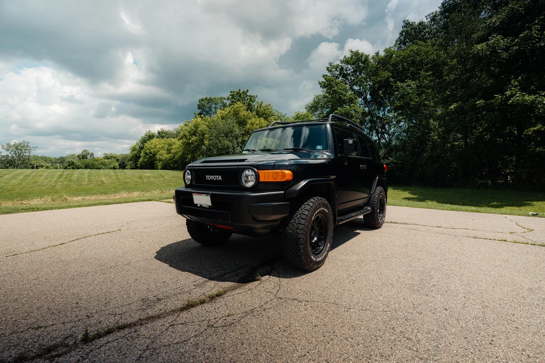 2010 Toyota FJ Cruiser - Image 7 of 31