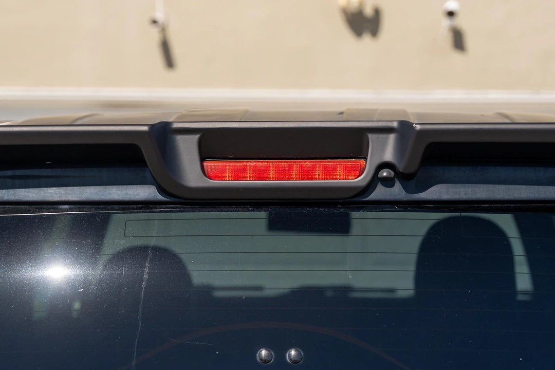 2010 Toyota FJ Cruiser - Image 27 of 31