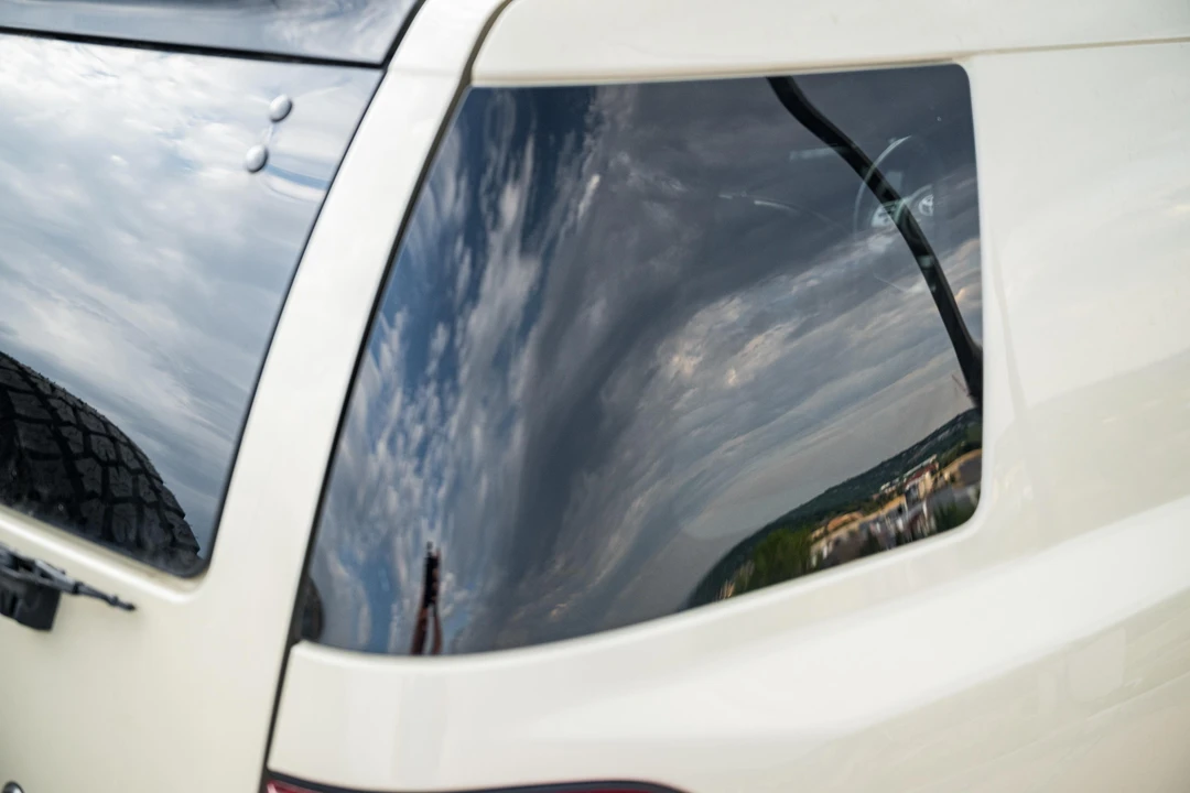 2010 Toyota FJ Cruiser - Image 15 of 31