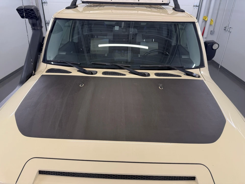 2010 Toyota FJ Cruiser - Image 21 of 31
