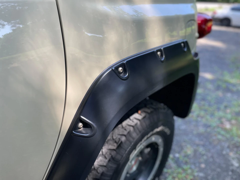 2010 Toyota FJ Cruiser - Image 23 of 31