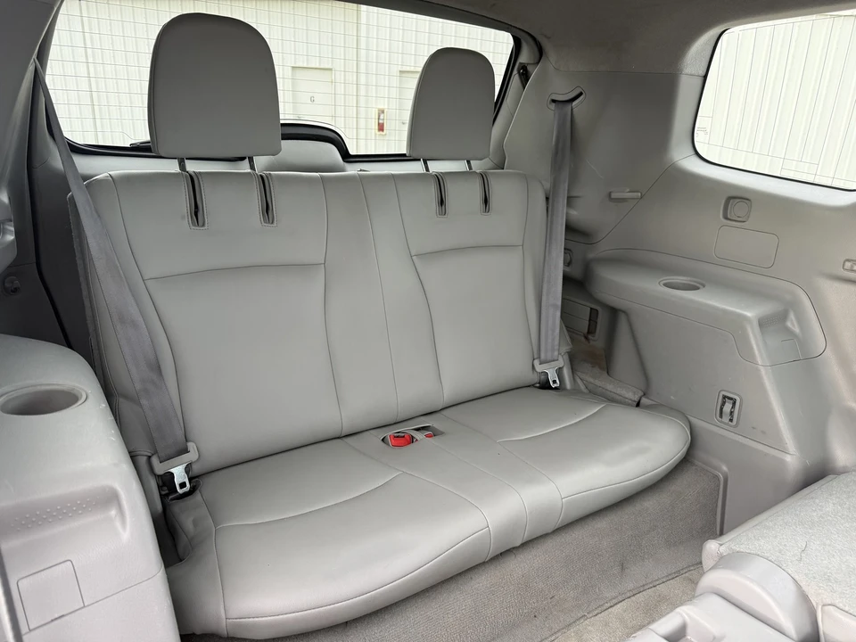 2010 Toyota Highlander - Image 15 of 21
