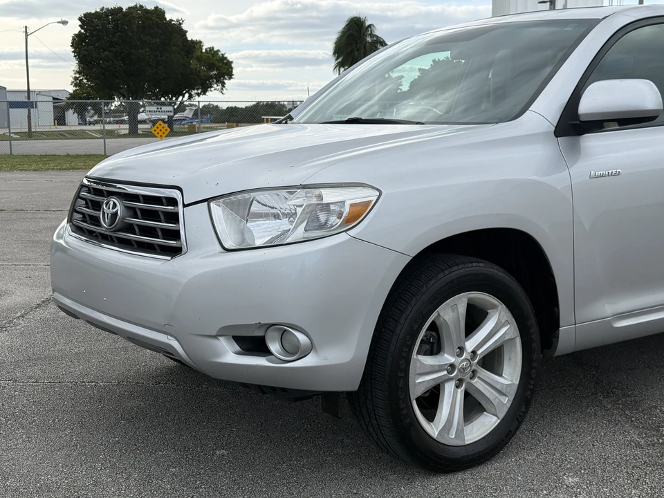 2010 Toyota Highlander - Image 21 of 21