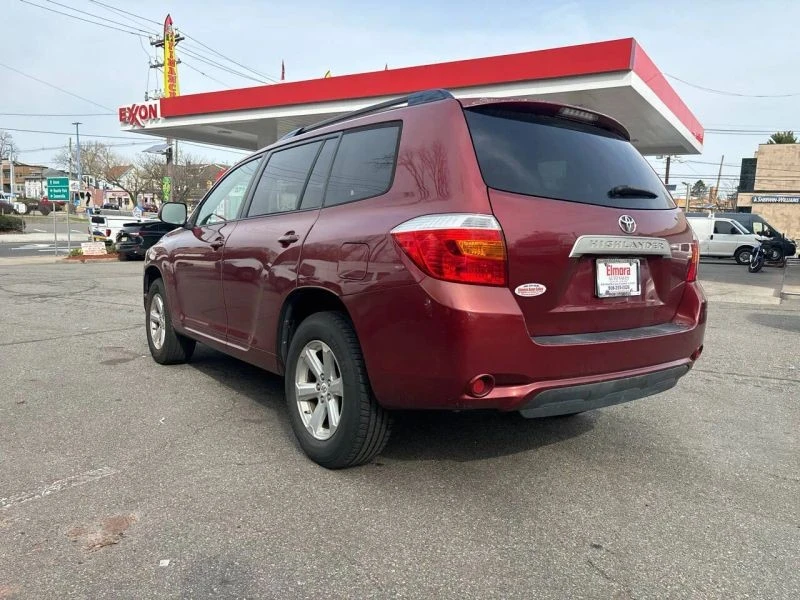 2010 Toyota Highlander - Image 4 of 12