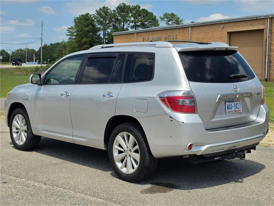 2010 Toyota Highlander - Image 11 of 31