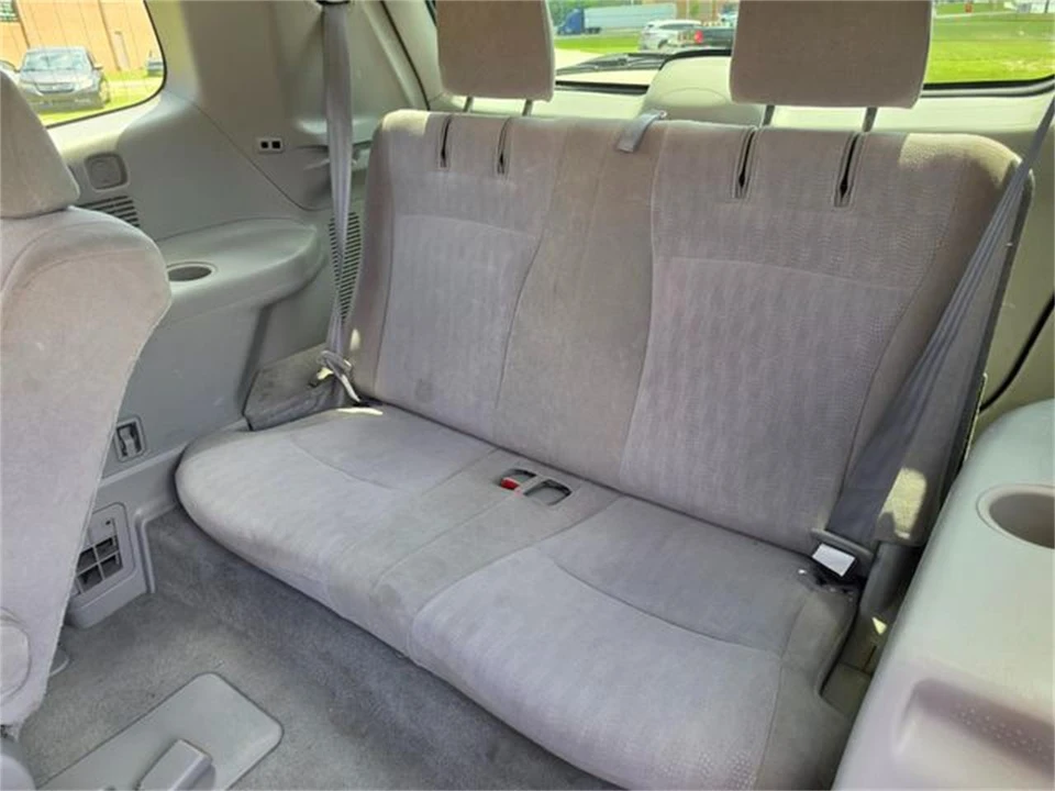 2010 Toyota Highlander - Image 29 of 31