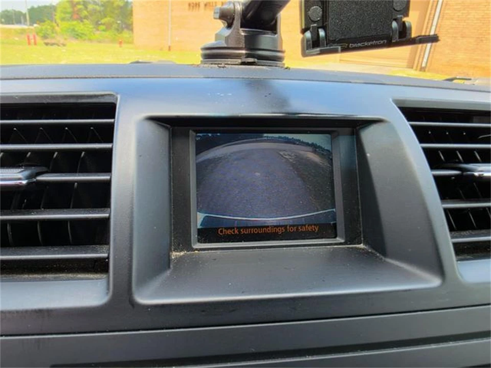 2010 Toyota Highlander - Image 20 of 31