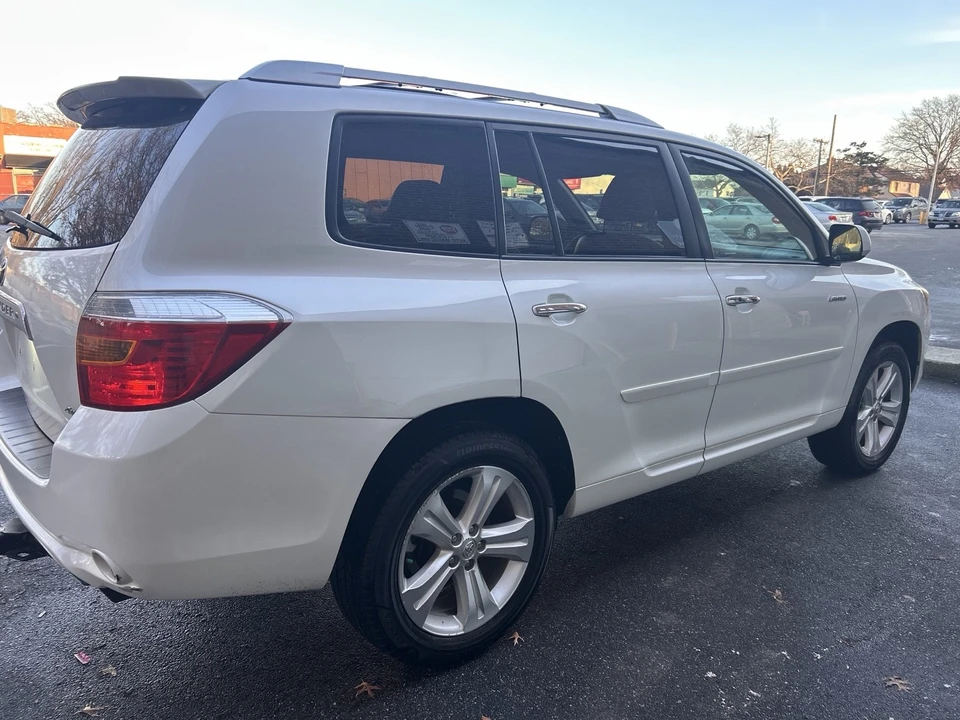 2010 Toyota Highlander - Image 4 of 21