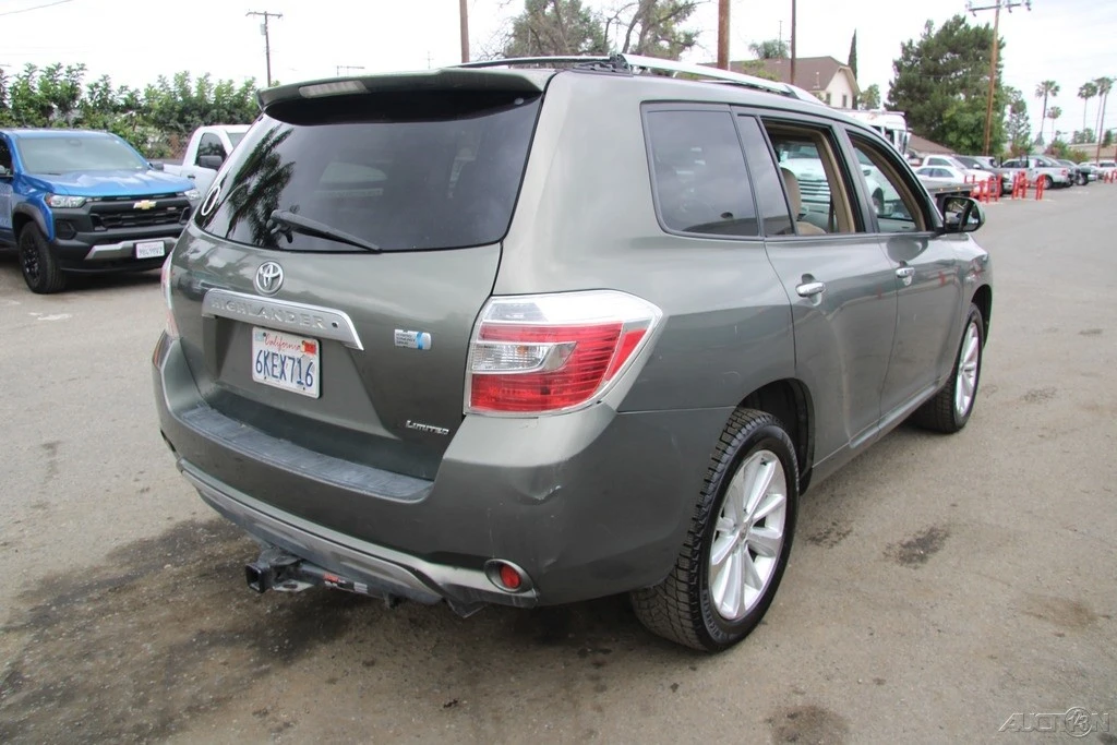 2010 Toyota Highlander - Image 7 of 21