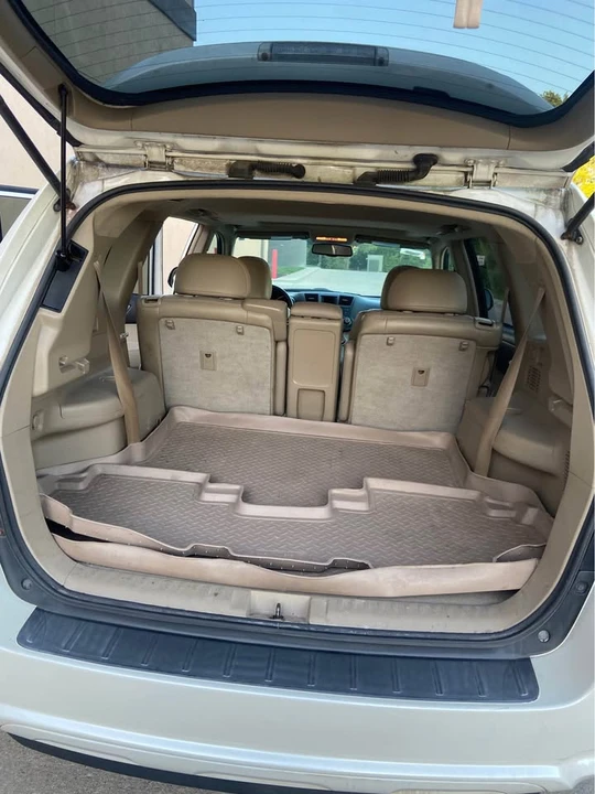2010 Toyota Highlander - Image 12 of 14