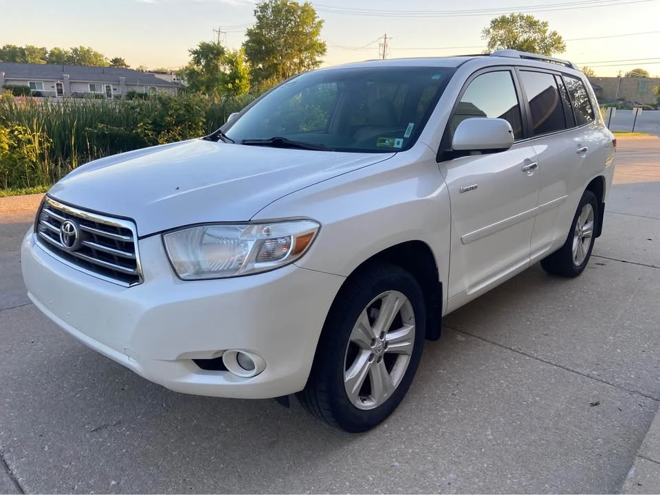 2010 Toyota Highlander - Image 3 of 14