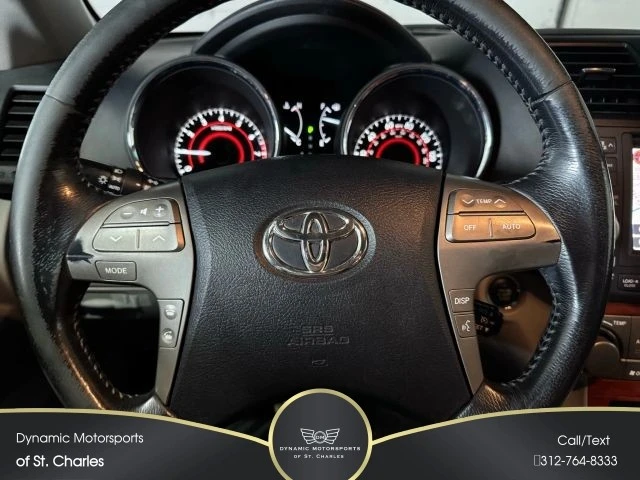 2010 Toyota Highlander - Image 13 of 21