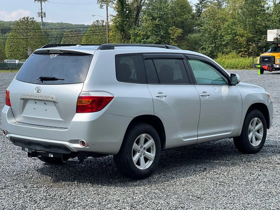 2010 Toyota Highlander - Image 4 of 16