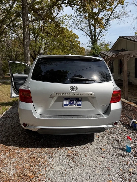 2010 Toyota Highlander - Image 3 of 16