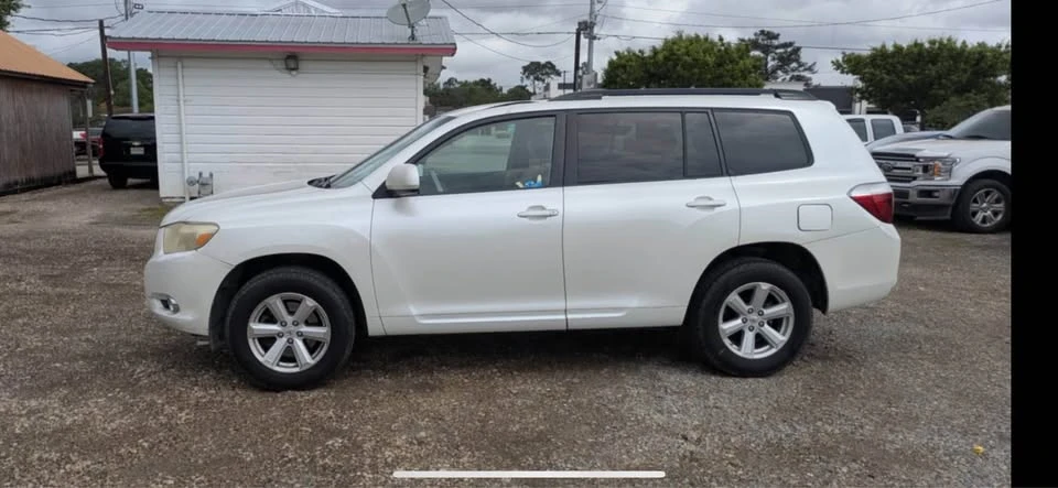2010 Toyota Highlander - Image 6 of 12