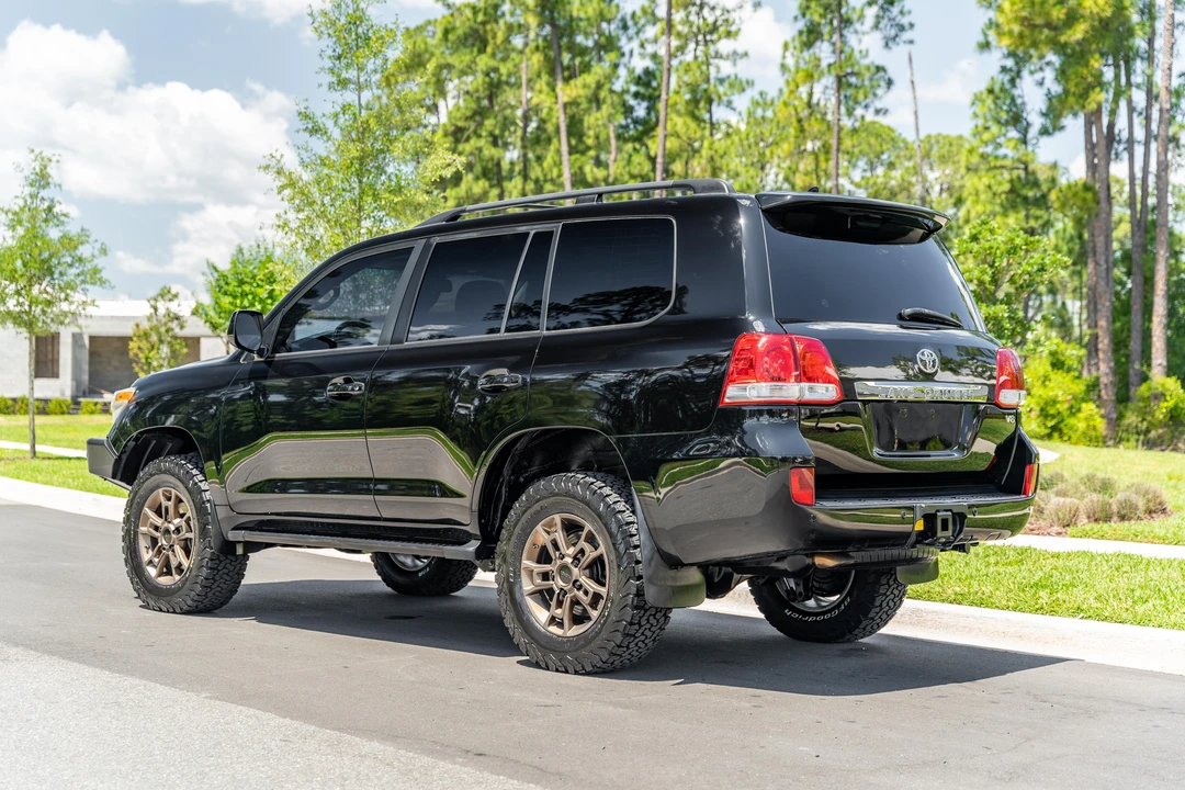 2010 Toyota J200 Land Cruiser - Image 8 of 31
