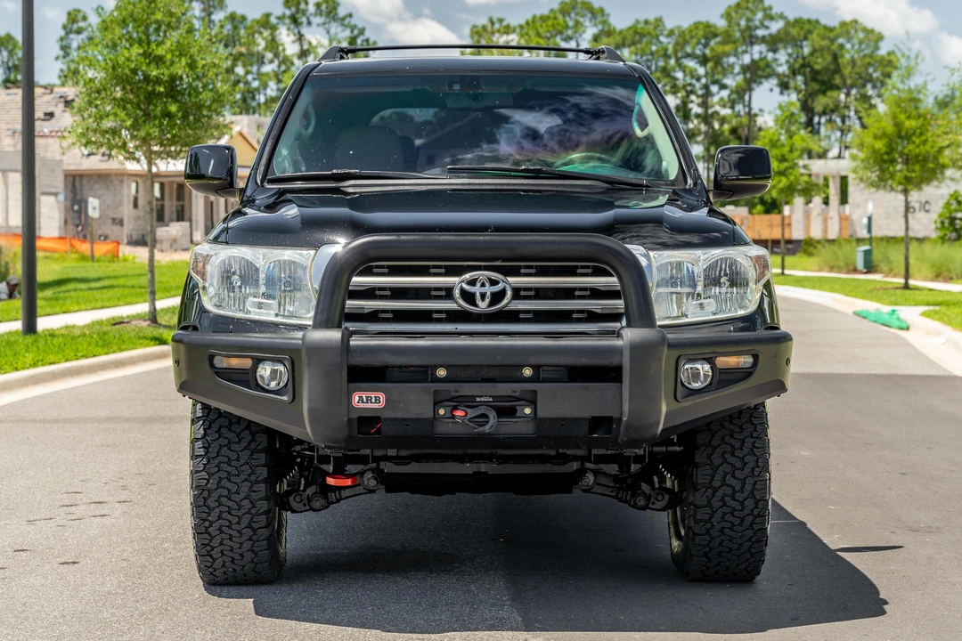 2010 Toyota J200 Land Cruiser - Image 2 of 31