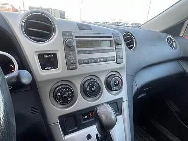 2010 Toyota Matrix 2nd Gen - Image 4 of 4