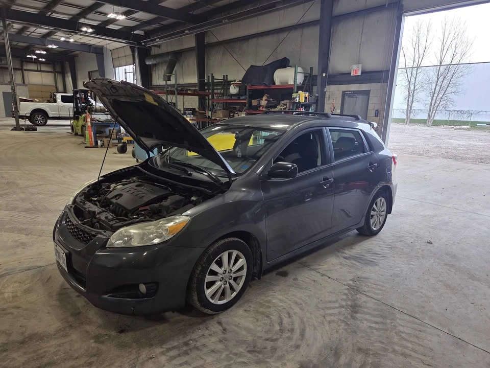 2010 Toyota Matrix - Image 4 of 6