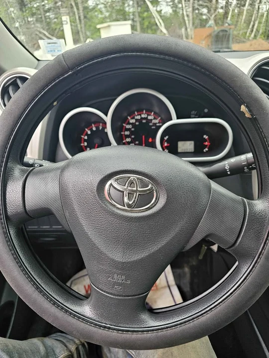 2010 Toyota Matrix 2nd Gen - Image 9 of 20