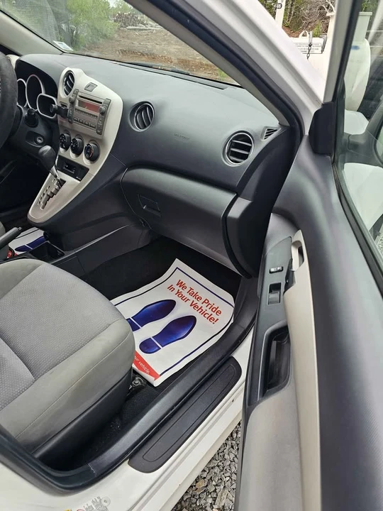 2010 Toyota Matrix 2nd Gen - Image 14 of 20