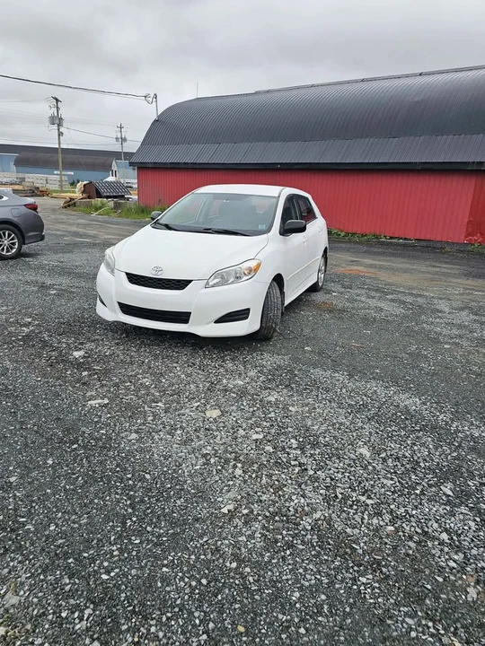 2010 Toyota Matrix 2nd Gen - Image 2 of 20
