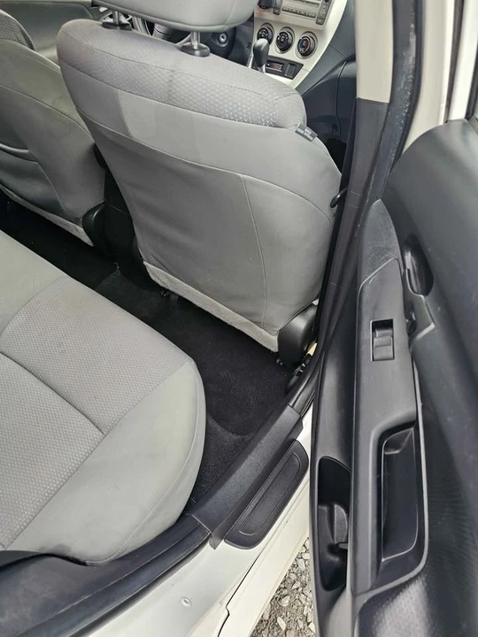 2010 Toyota Matrix 2nd Gen - Image 16 of 20