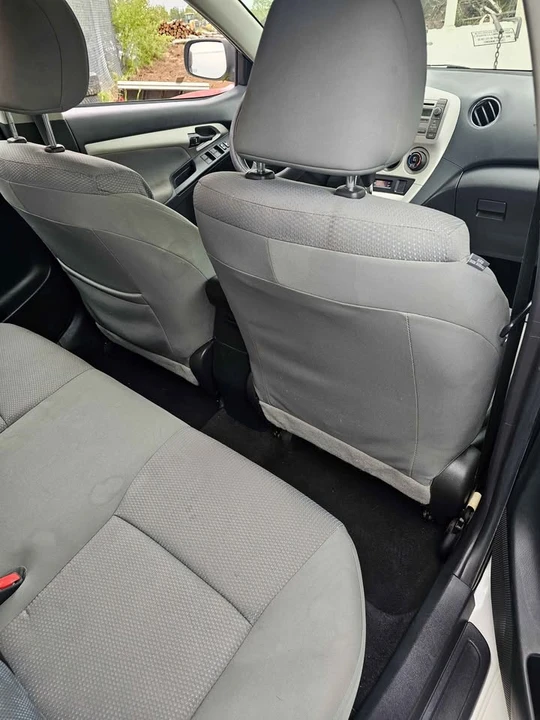 2010 Toyota Matrix 2nd Gen - Image 17 of 20