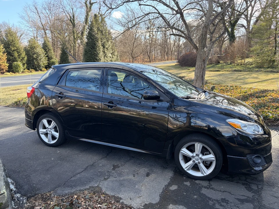 2010 Toyota Matrix 2nd Gen - Image 4 of 16